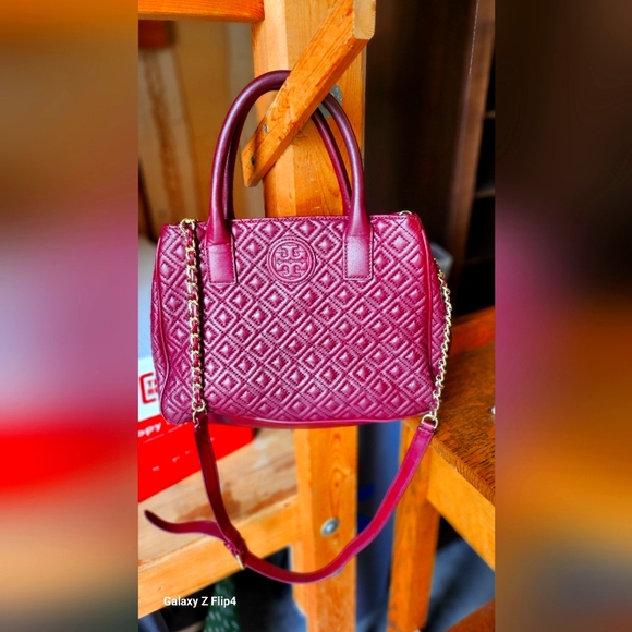 Tory Burch Marion Quilted Lambskin Tote - Picture 1 of 5